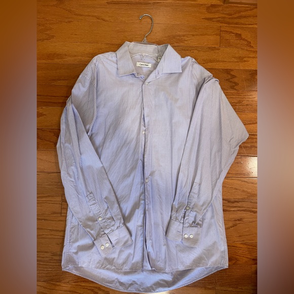 Calvin Klein button up shirt in purple - Picture 2 of 2